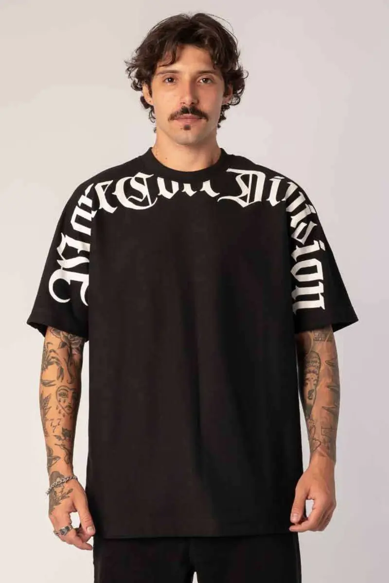 Camiseta MCD Box Fit MJ Caligraffiti
