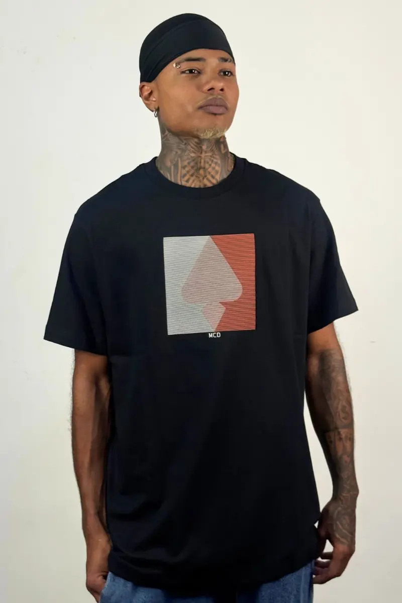Camiseta MCD Regular Espada Lenticular