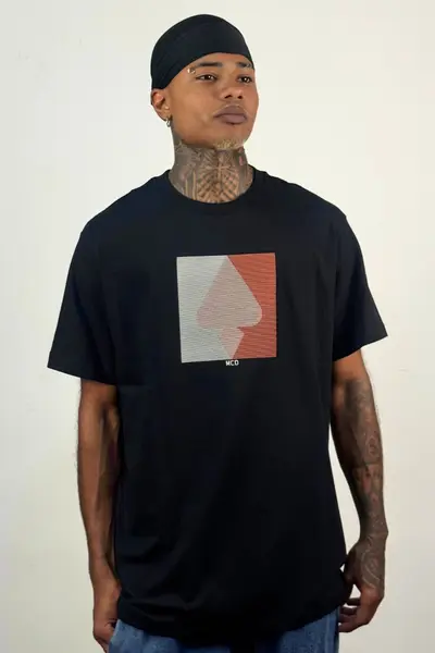 Camiseta MCD Regular Espada Lenticular